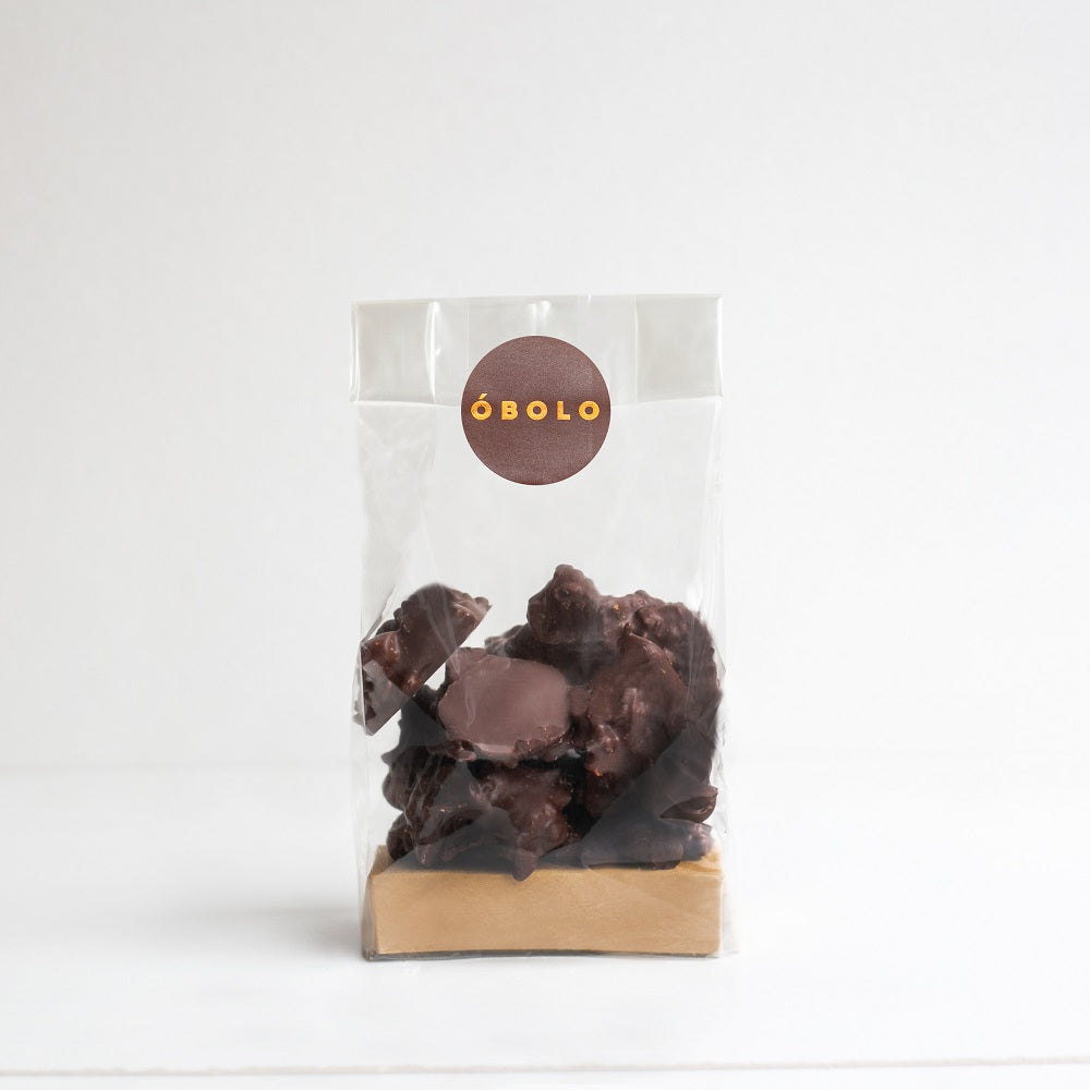 Nidos de chocolate con almendras y nibs de cacao envase compostable 150 gr.